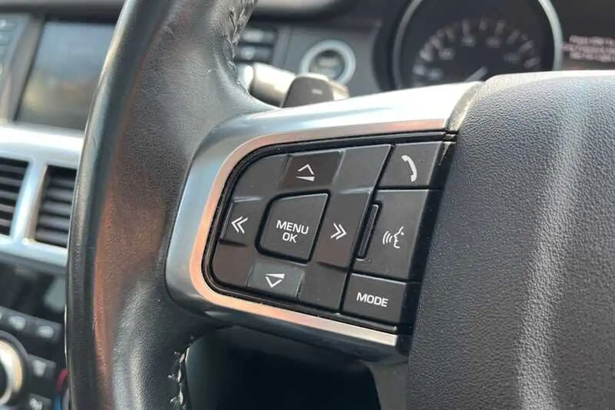 2016-land-rover-discovery-sport-20td4-hse-180ps-awd-ss-auto-big-20
