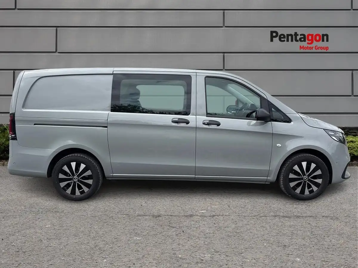 2024-mercedes-benz-vito-20cdi-119-select-l2-crew-big-13