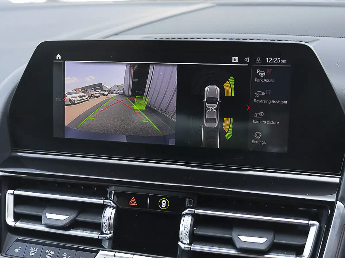 2021-bmw-8-series-30-840i-m-sport-gran-coupe-4d-big-8