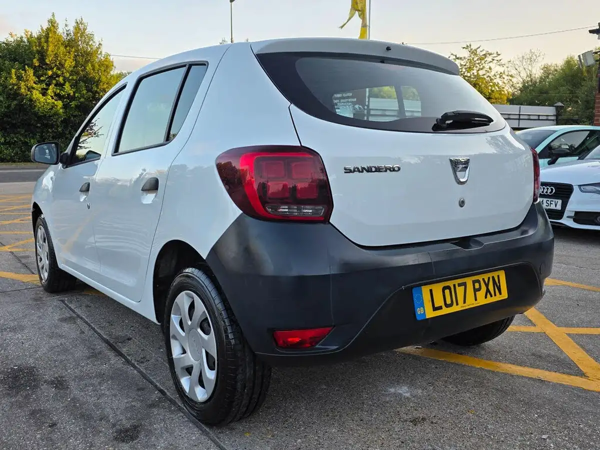 2017-dacia-sandero-10-sce-access-big-4