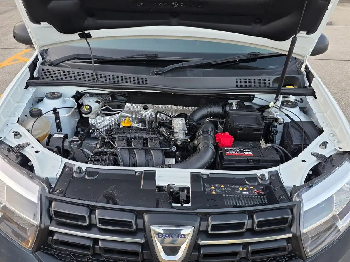 2017-dacia-sandero-10-sce-access-big-28