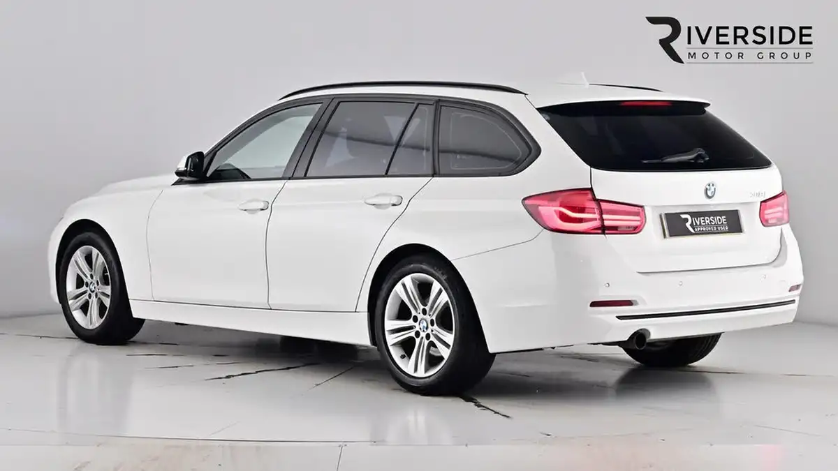 2017-bmw-3-series-15-318i-sport-touring-5d-big-1