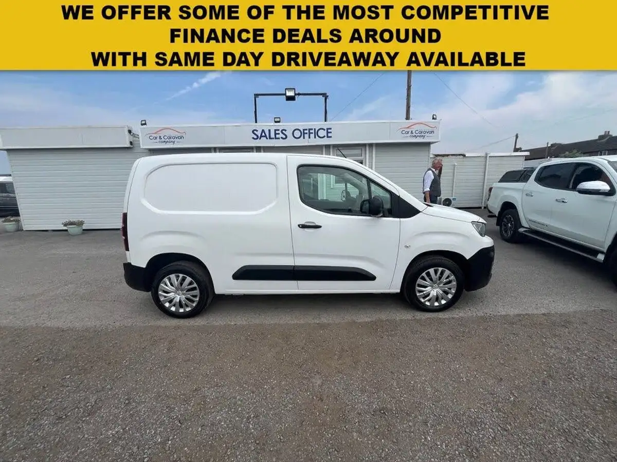 2021-peugeot-partner-15-bluehdi-1000-professional-100ps-eu6dt-panel-big-4