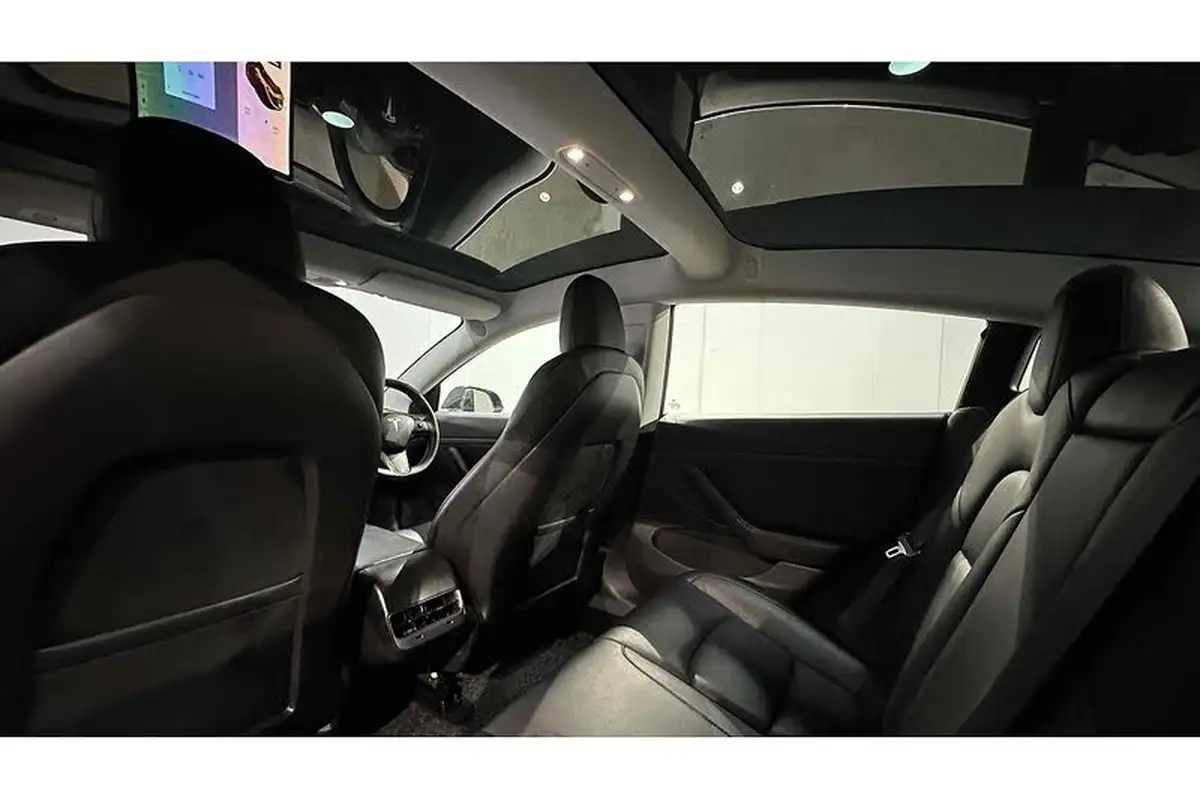 2019-tesla-model-3-e-standard-plus-big-26