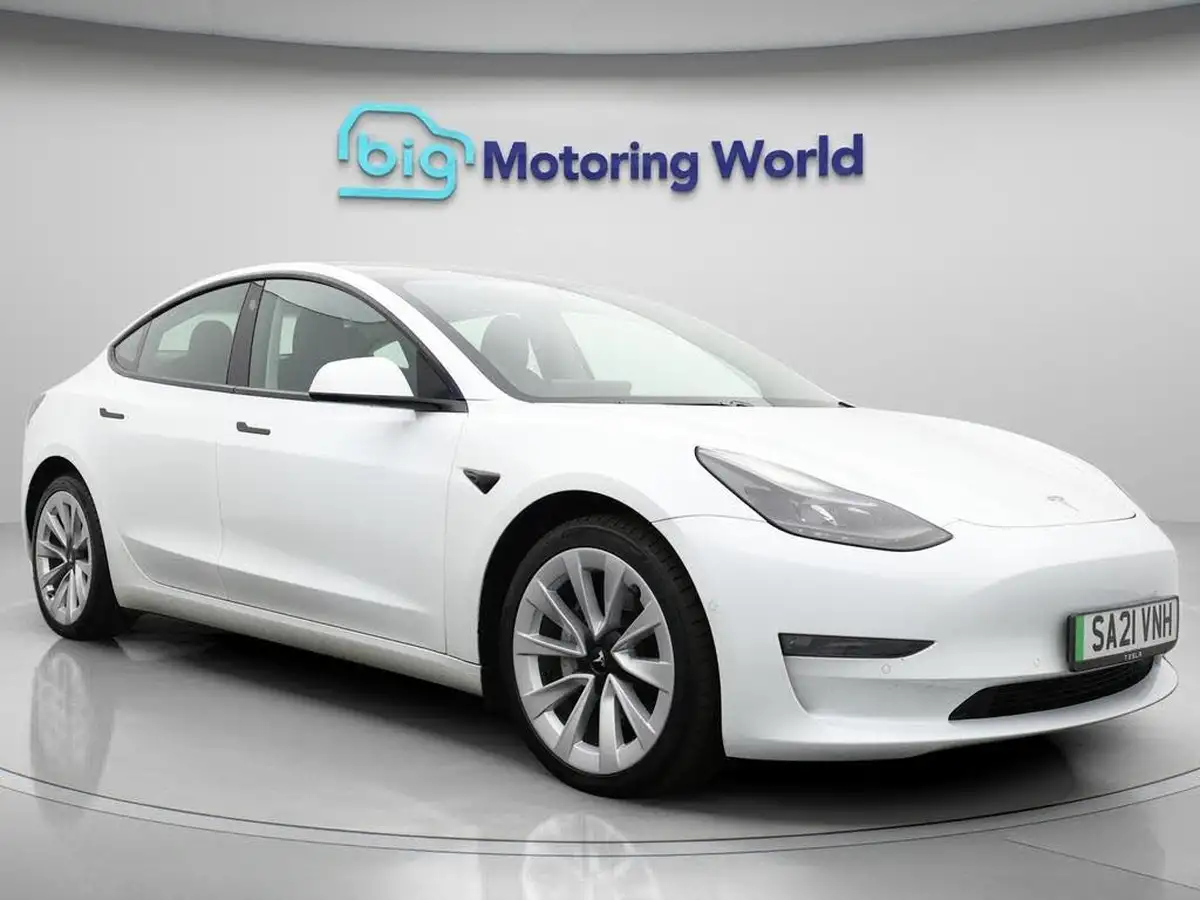 2021-tesla-model-3-e-long-range-4x4-big-0