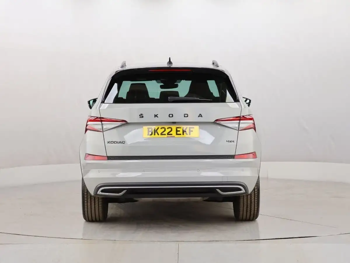 2021-skoda-kodiaq-20-tsi-sportline-big-8
