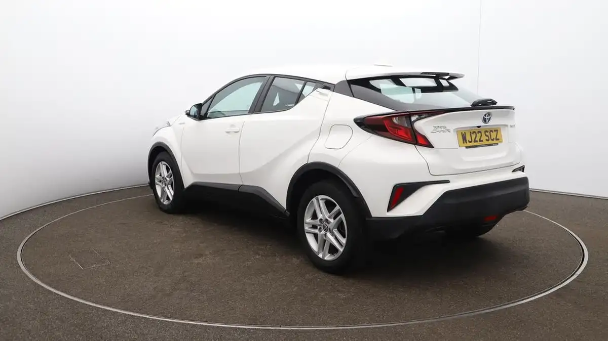 2022-toyota-c-hr-18-vvt-i-icon-big-63