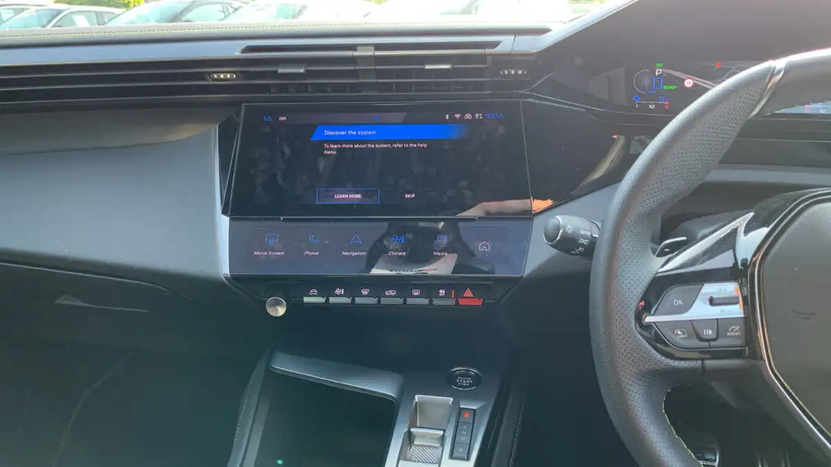 2024-peugeot-308-16-puretech-gt-180ps-big-9