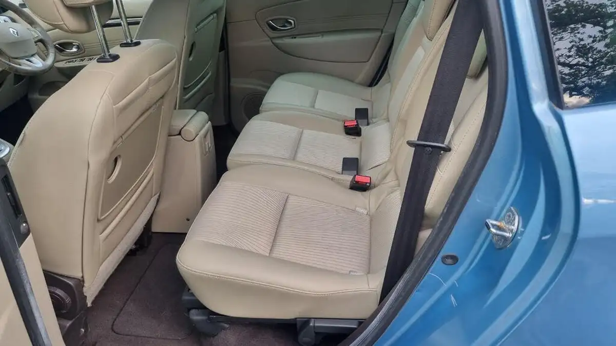 2010-renault-grand-scenic-20td-privilege-tom-tom-150bhp-auto-big-7