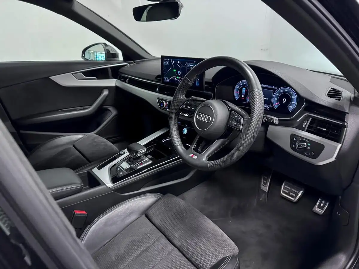 2020-audi-a4-avant-20-40-tfsi-s-line-190ps-big-18