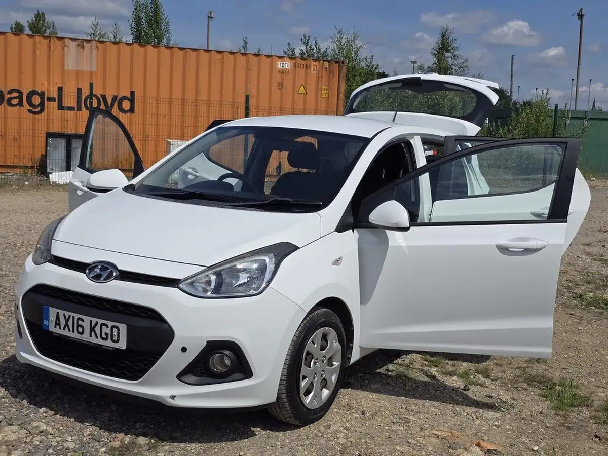 2016-hyundai-i10-12-se-auto-big-6