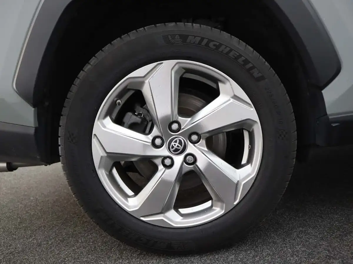 2021-toyota-rav4-25-vvt-i-design-215bhp-big-6