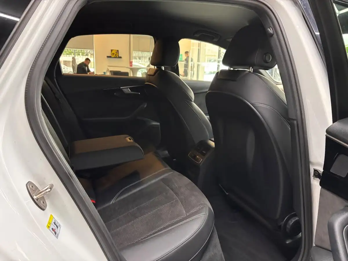 2021-audi-a4-20-35-tdi-black-edition-big-20