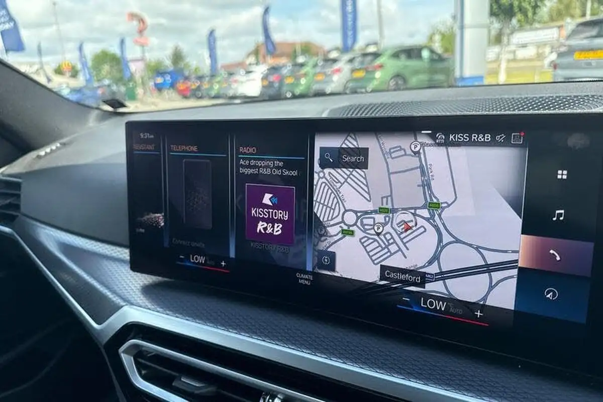 2024-bmw-3-series-20-320i-m-sport-saloon-4d-big-26