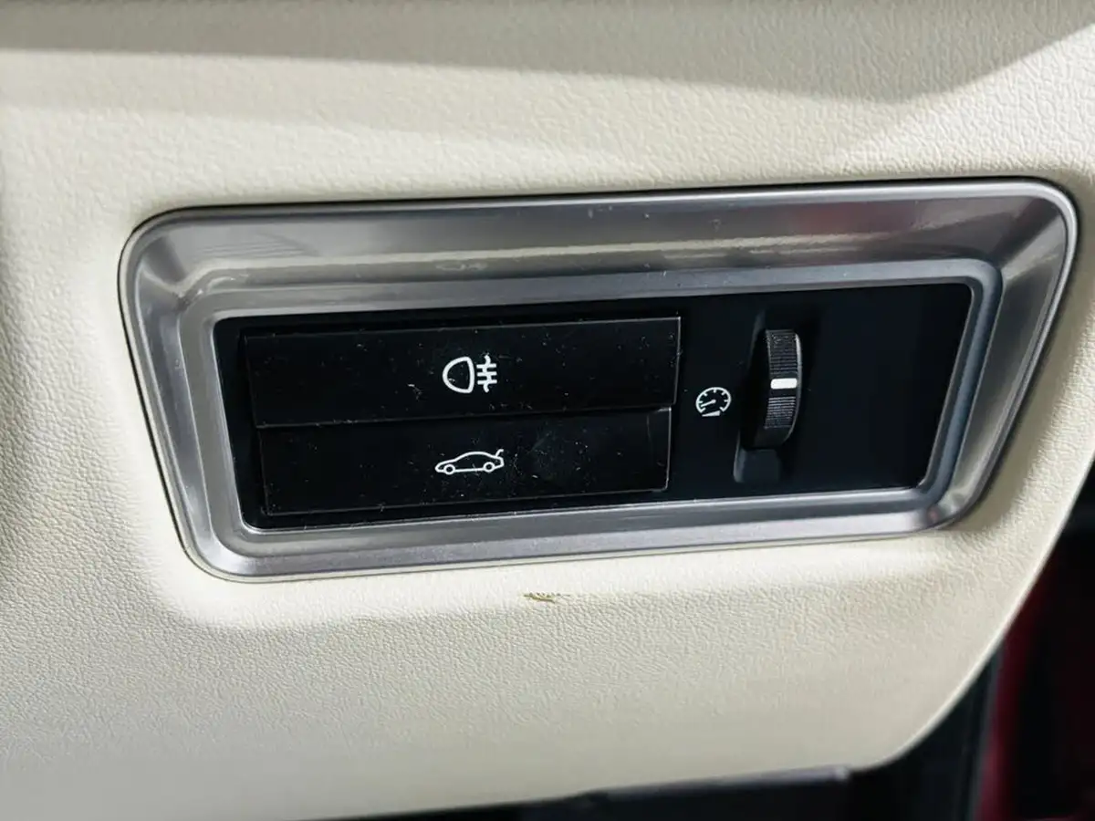 2013-jaguar-xf-30td-s-premium-luxury-ss-sportbrake-5d-auto-big-17