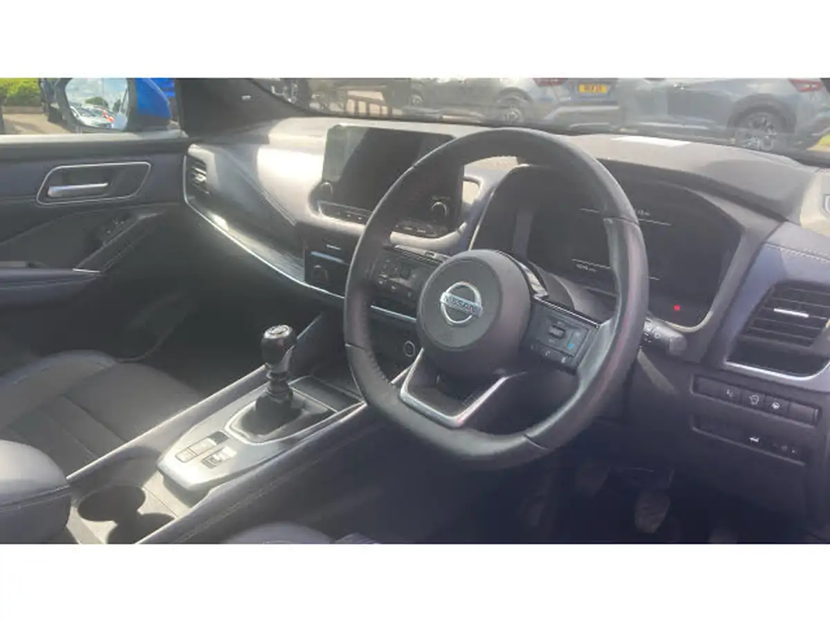 2022-nissan-qashqai-13-dig-t-tekna-140ps-big-10
