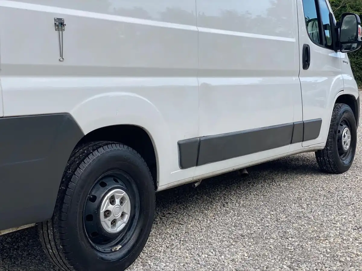 2017-fiat-ducato-20td-35-lh2-panel-big-58