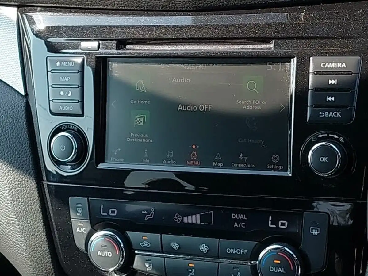 2021-nissan-qashqai-13-dig-t-n-motion-140ps-big-10