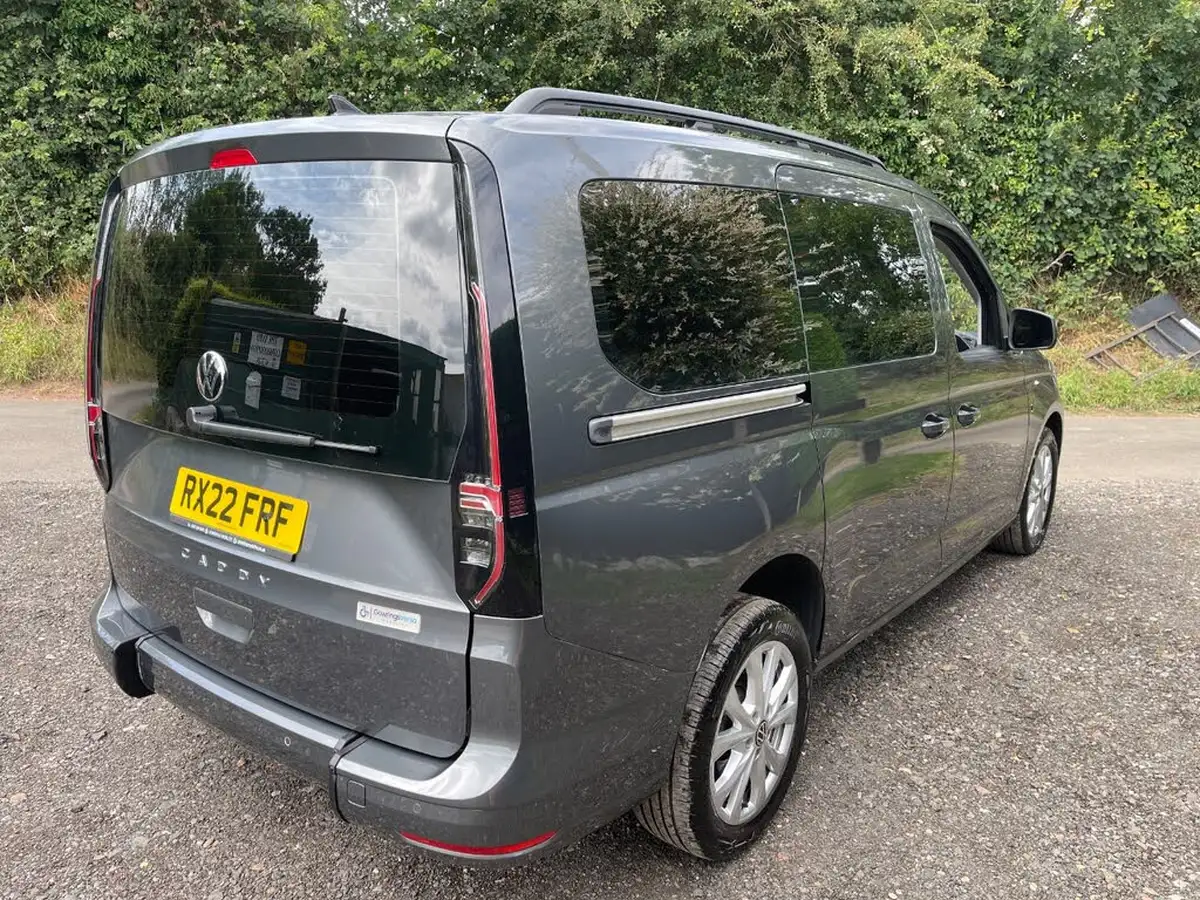 2022-volkswagen-caddy-15-tsi-maxi-life-big-6