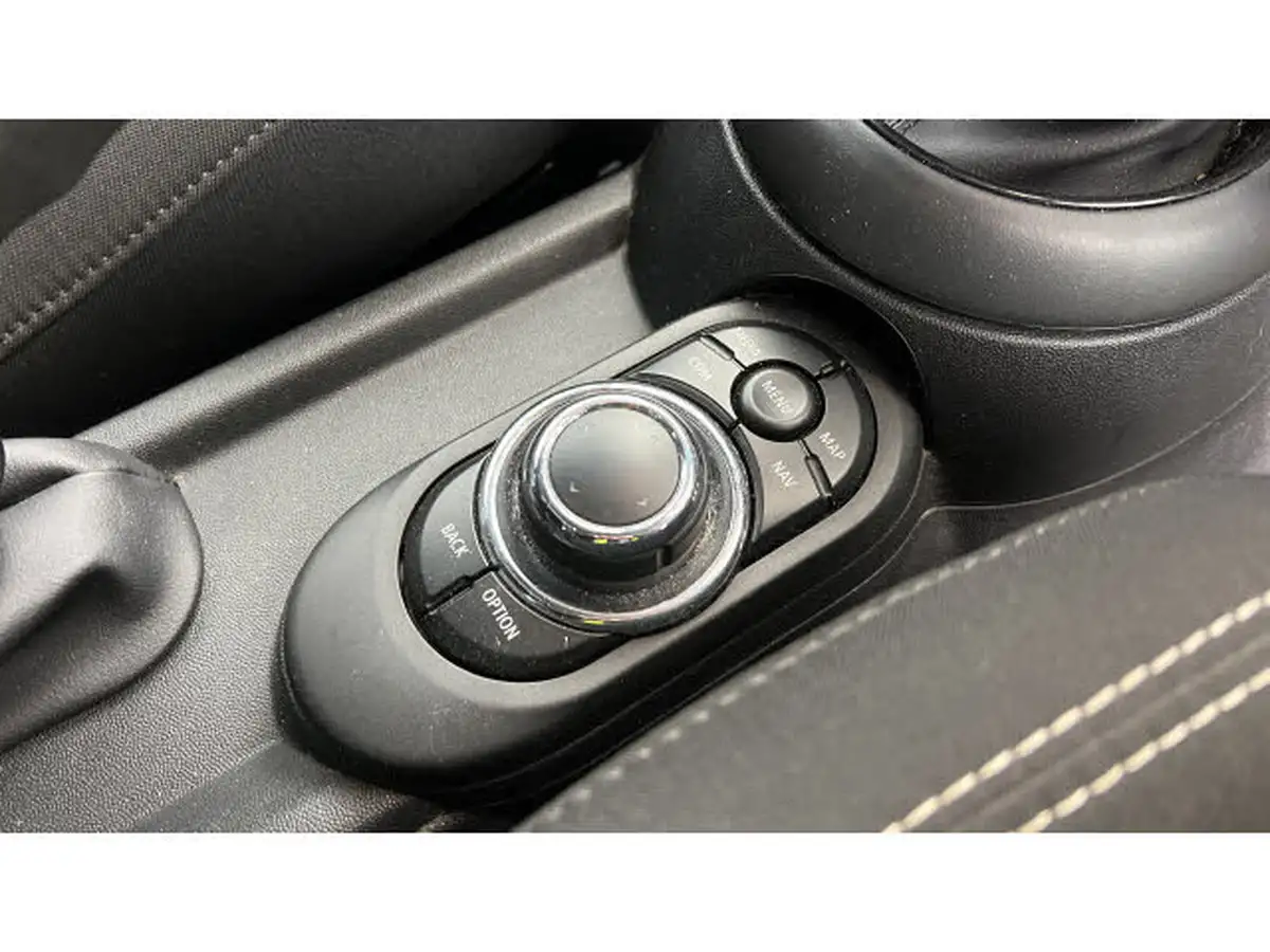 2021-mini-cooper-20-cooper-s-sport-hatchback-5d-big-18