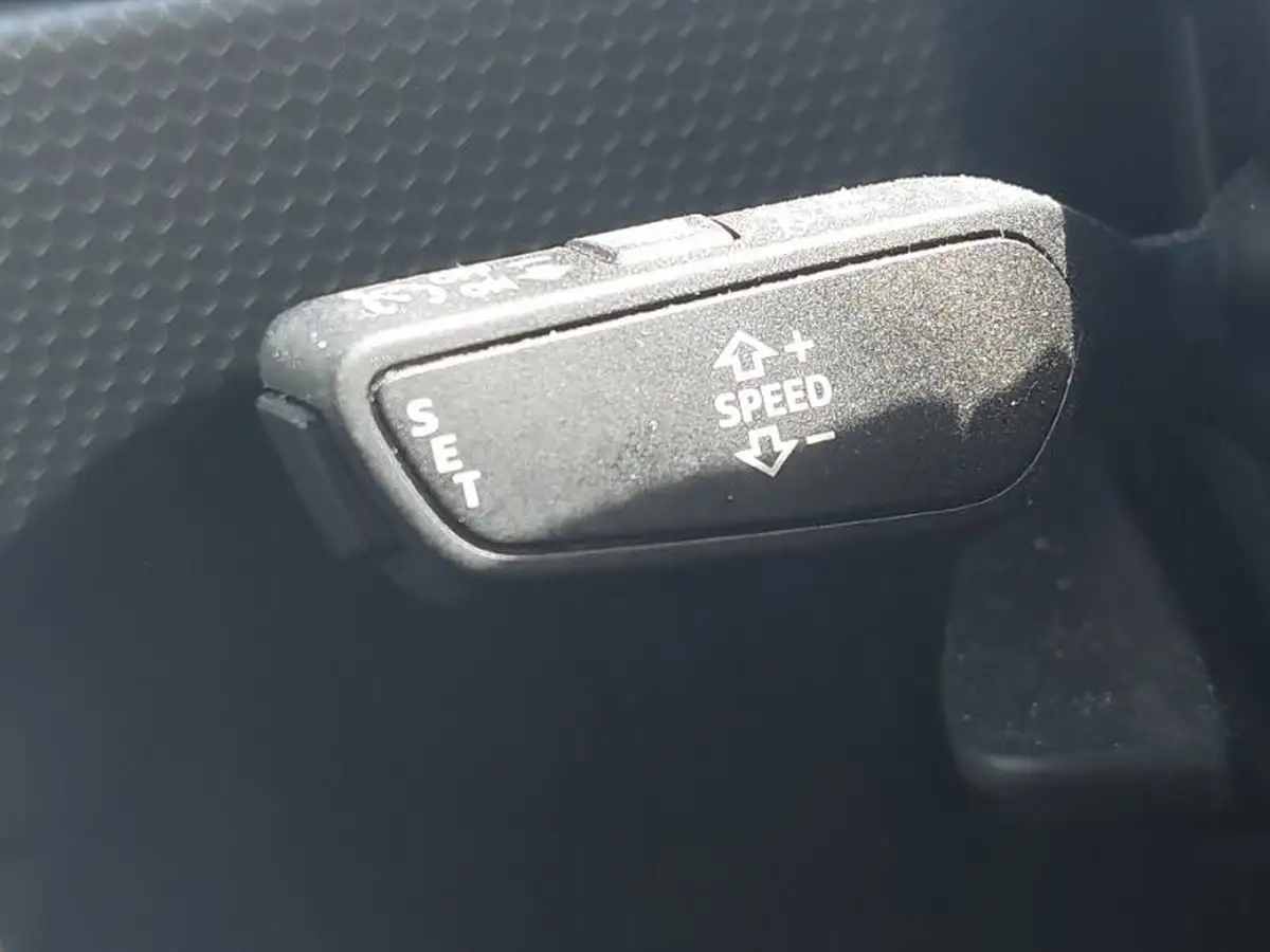 2022-audi-a1-10-30-tfsi-s-line-big-17