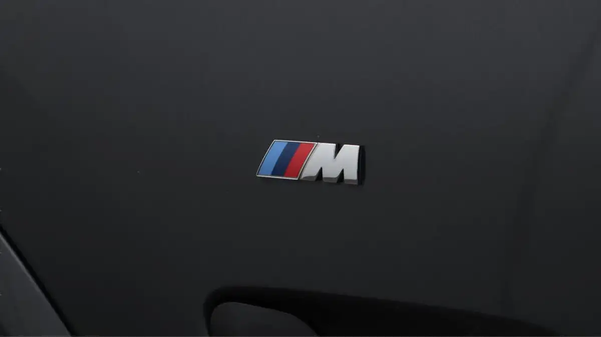 2022-bmw-ix3-e-m-sport-big-21