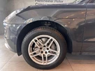 2016-porsche-macan-20-small-21