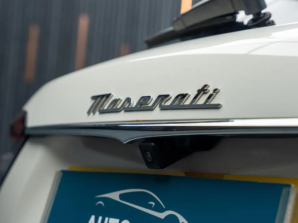 2022-maserati-levante-20-gt-big-26
