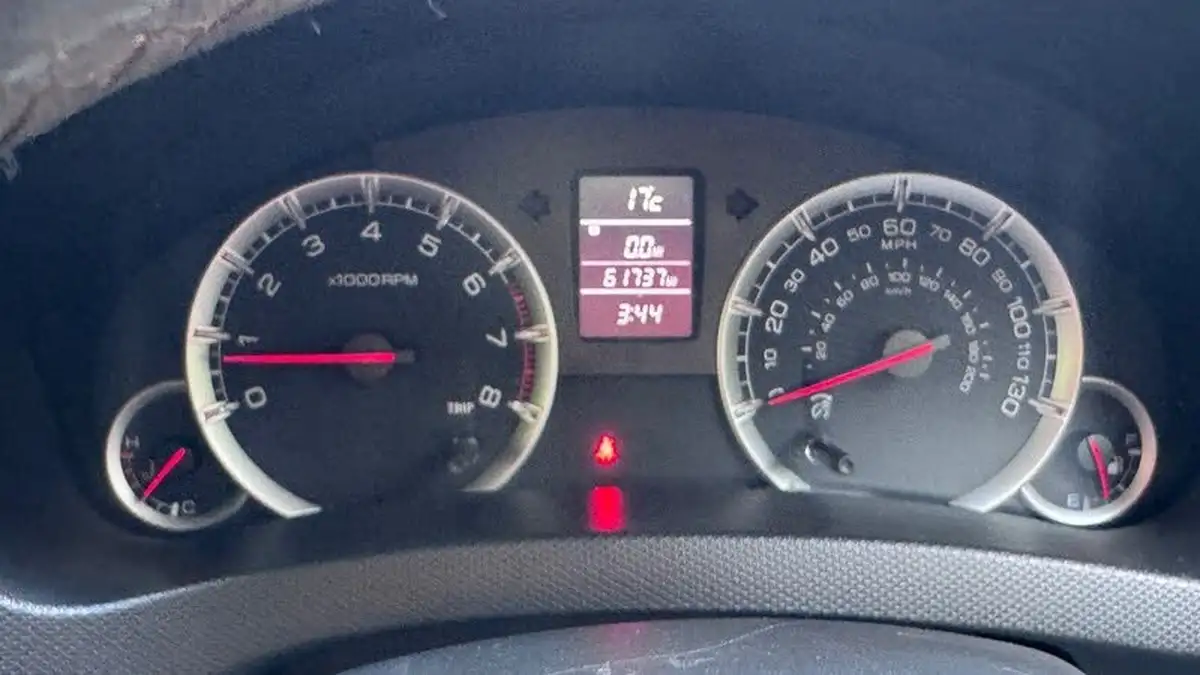 2014-suzuki-swift-12-sz4-94ps-4x4-5d-big-17