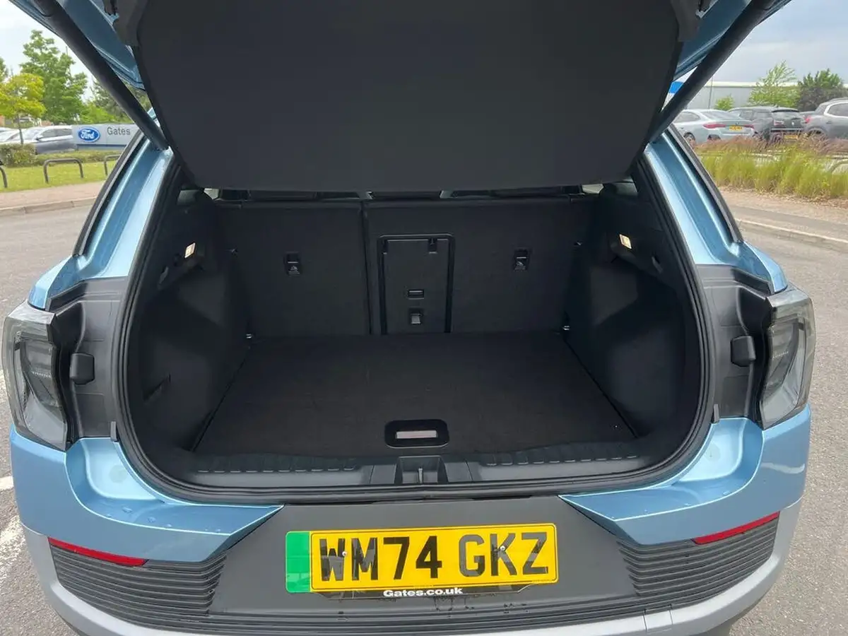 2024-ford-explorer-e-premium-286ps-77kwh-big-33