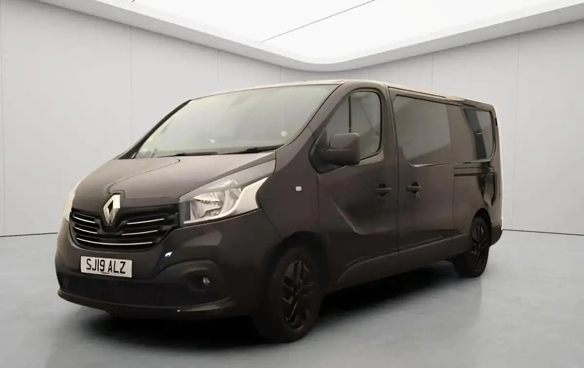 2019-renault-trafic-16dci-ll29-120-sport-nav-e6-panel-van-big-0