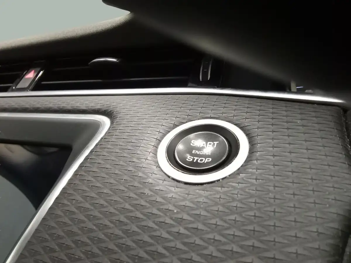 2020-land-rover-range-rover-evoque-20-d150-big-27