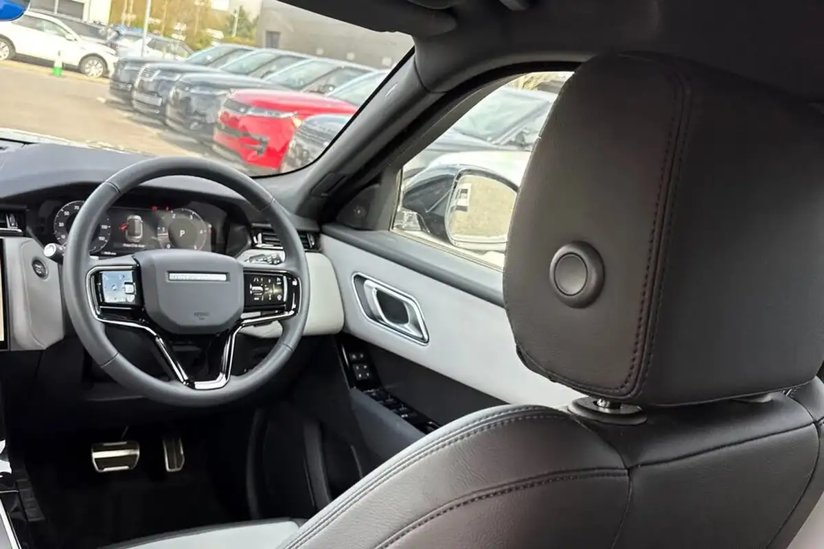 2023-land-rover-range-rover-velar-20-d200-dynamic-se-big-39