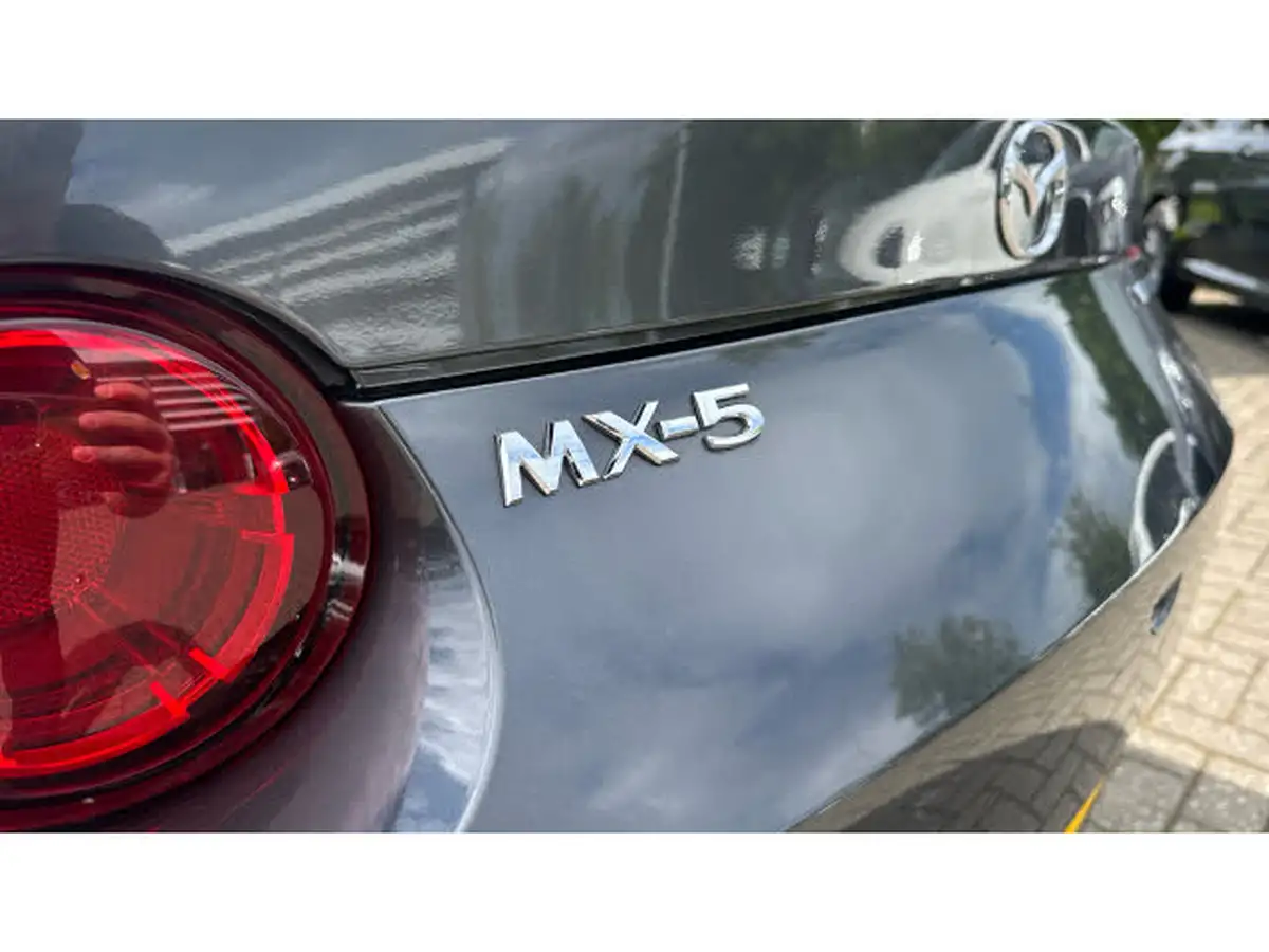 2024-mazda-mx-5-20-exclusive-line-roadster-big-35