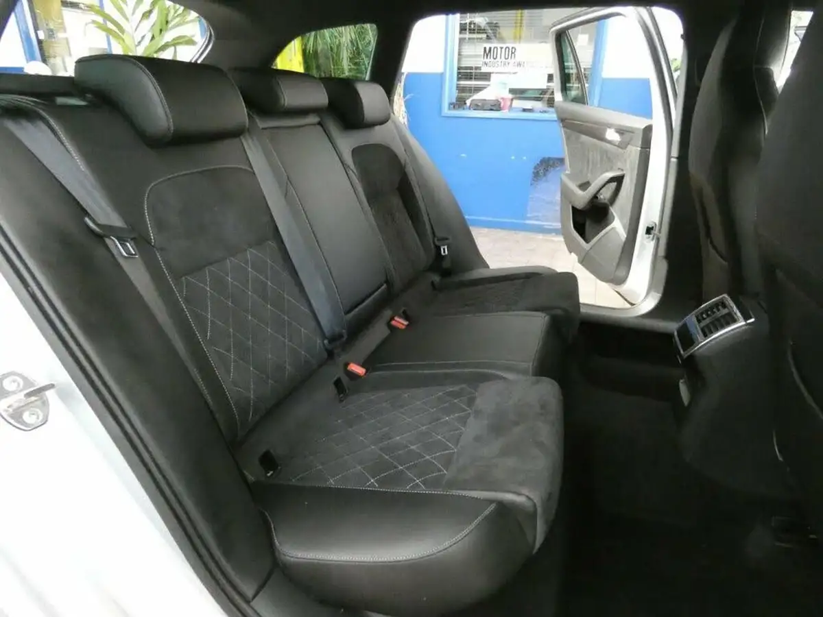 2020-skoda-superb-15-tsi-sportline-plus-estate-big-50