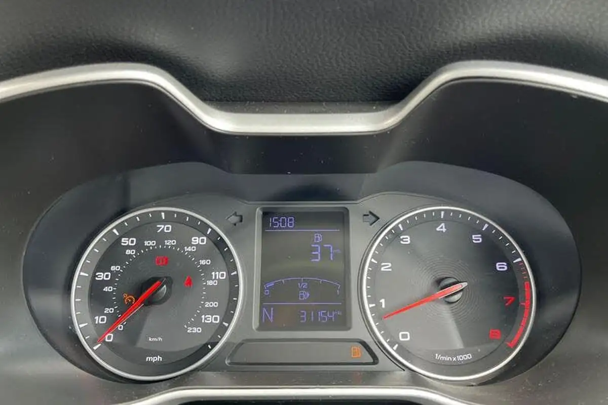 2018-mg-zs-suv-15-vti-tech-excite-big-12
