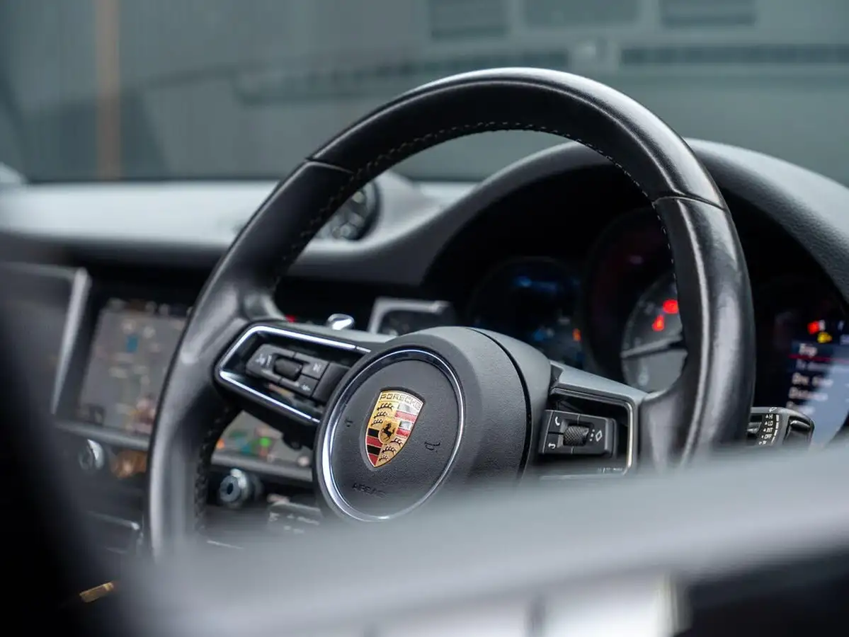 2022-porsche-macan-29-v6-s-big-37