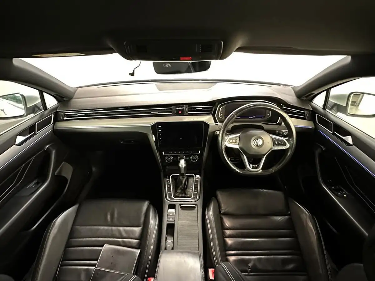 2019-volkswagen-passat-20tdi-r-line-190ps-scr-estate-5d-dsg-big-9