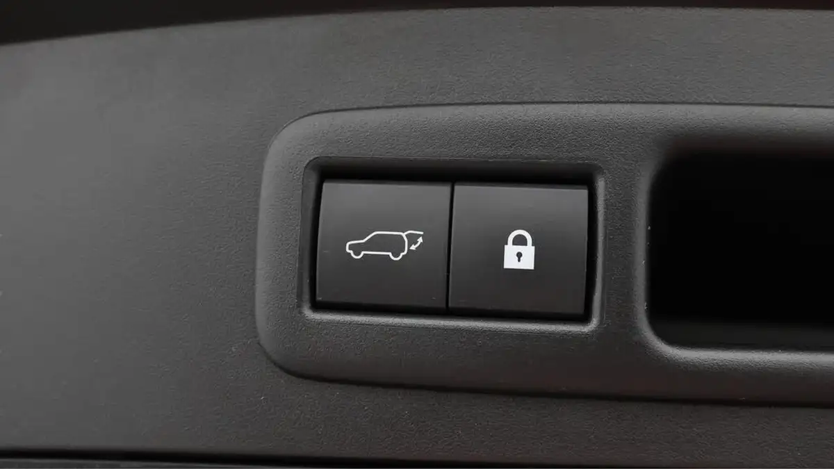 2021-lexus-ux-250h-20-ux-184bhp-premium-plus-packsun-e-four-big-38