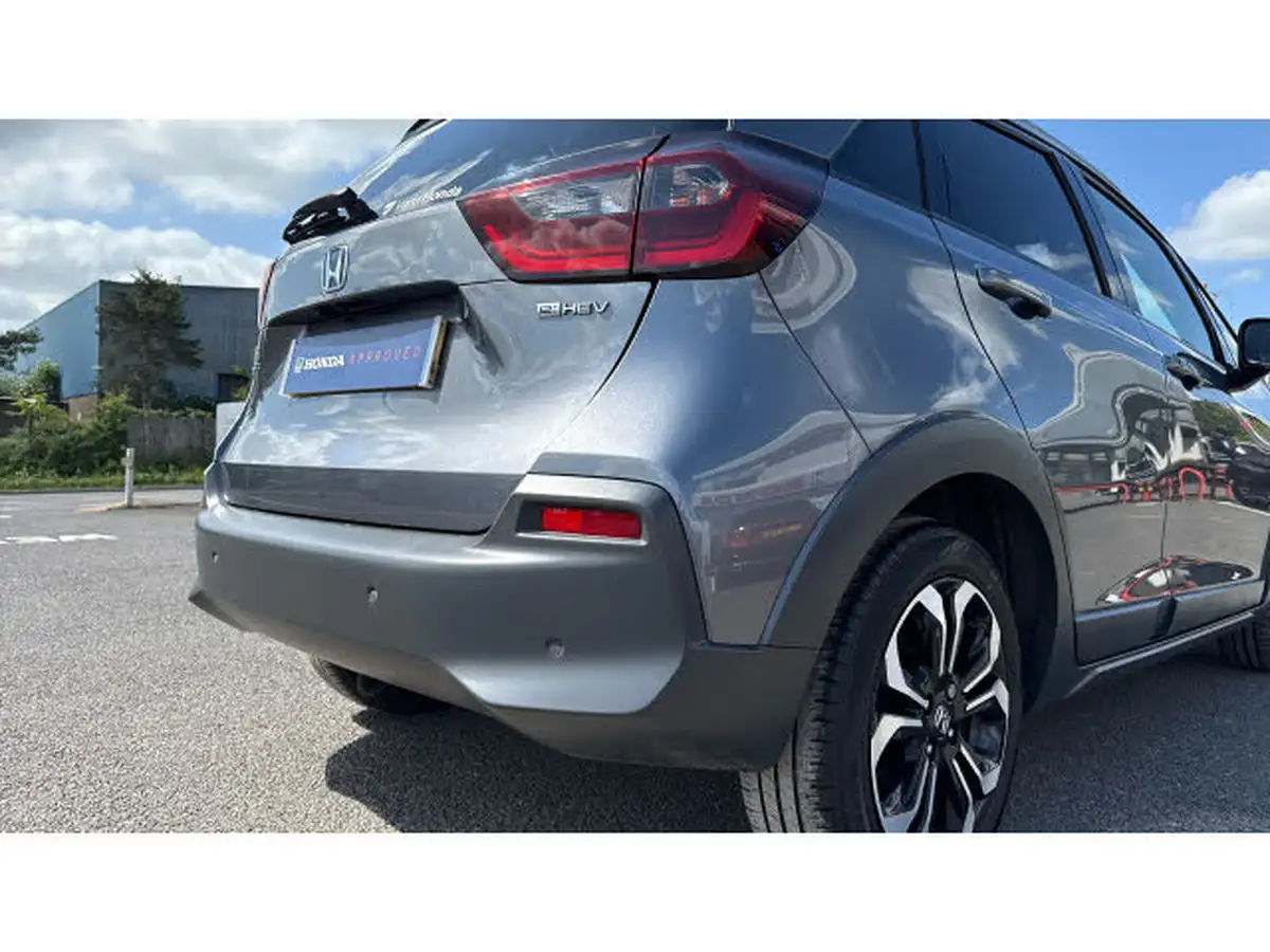 2021-honda-jazz-15-i-mmd-ex-109ps-big-24