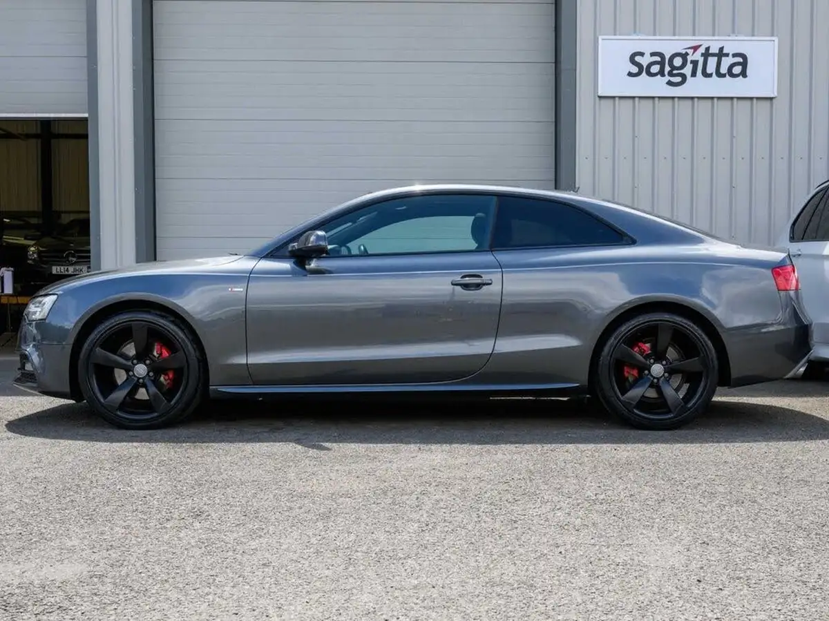 2014-audi-a5-30td-quattro-black-edition-245ps-coupe-2d-s-tronic-big-4