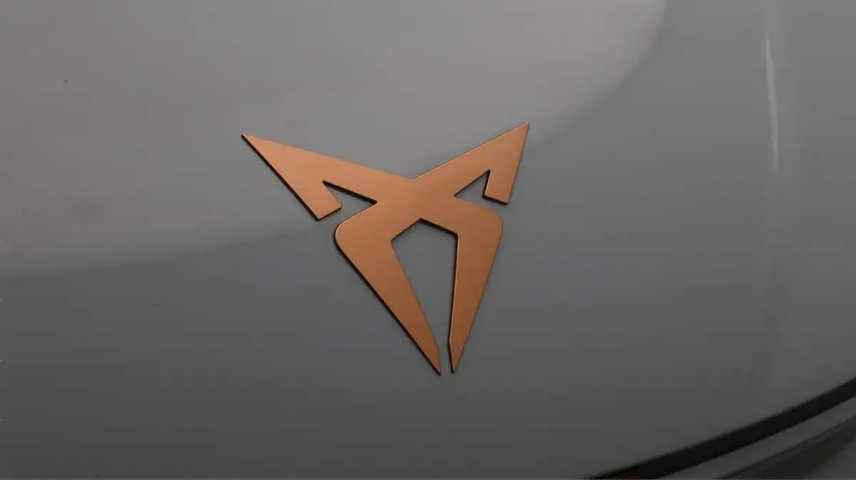 2024-cupra-born-e-v2-edition-big-21