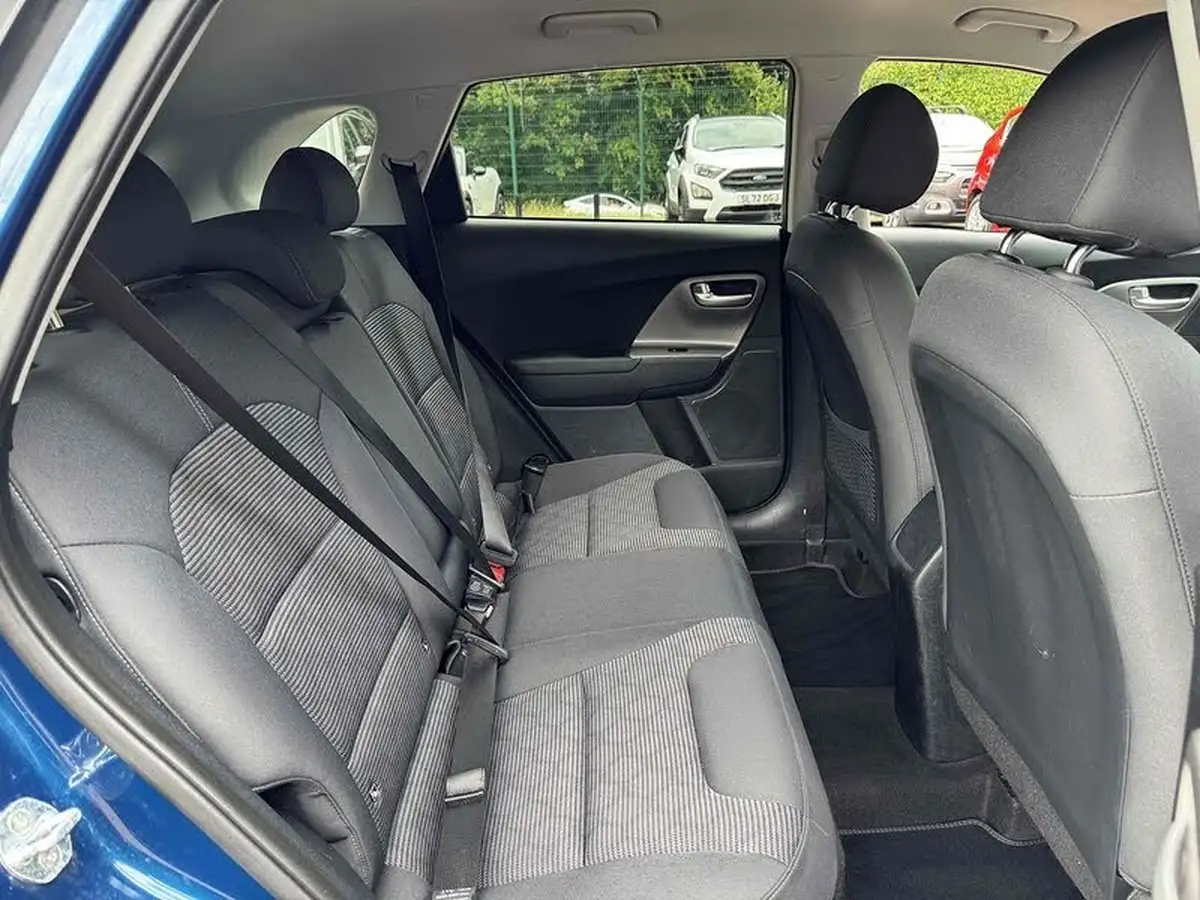 2022-kia-niro-16-gdi-2-139bhp-156kwh-big-14