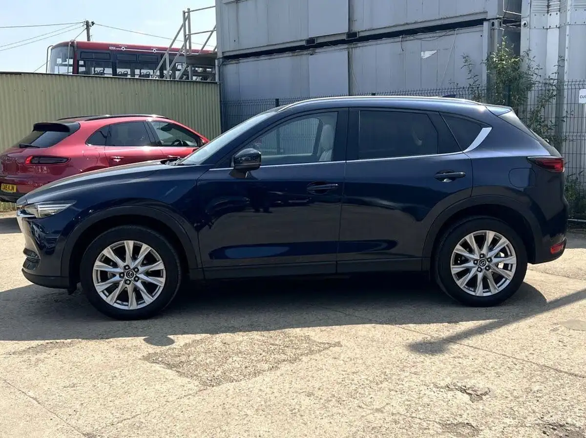2018-mazda-cx-5-20-sport-nav-big-8