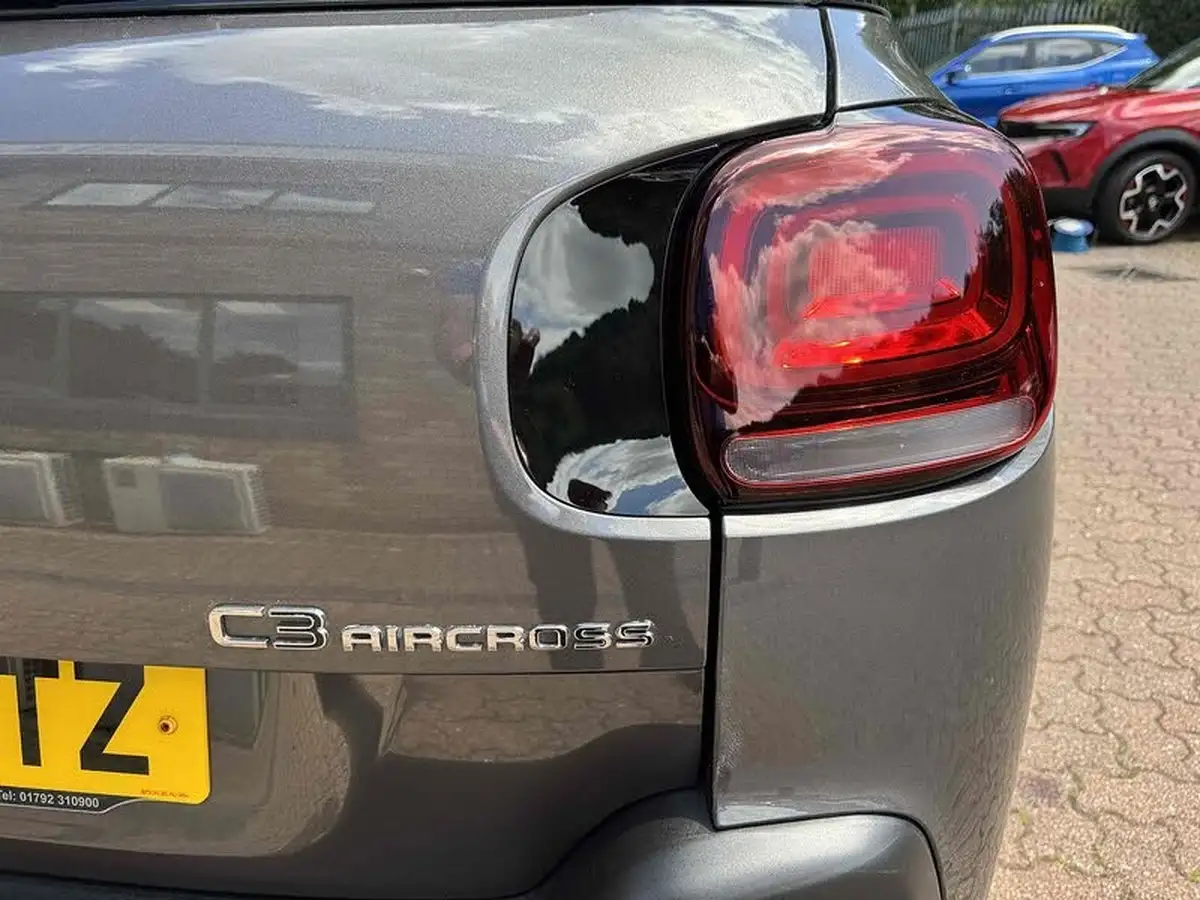 2022-citroen-c3-aircross-12-puretech-shine-plus-110ps-big-16