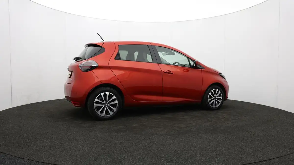 2022-renault-zoe-e-gt-line-big-37