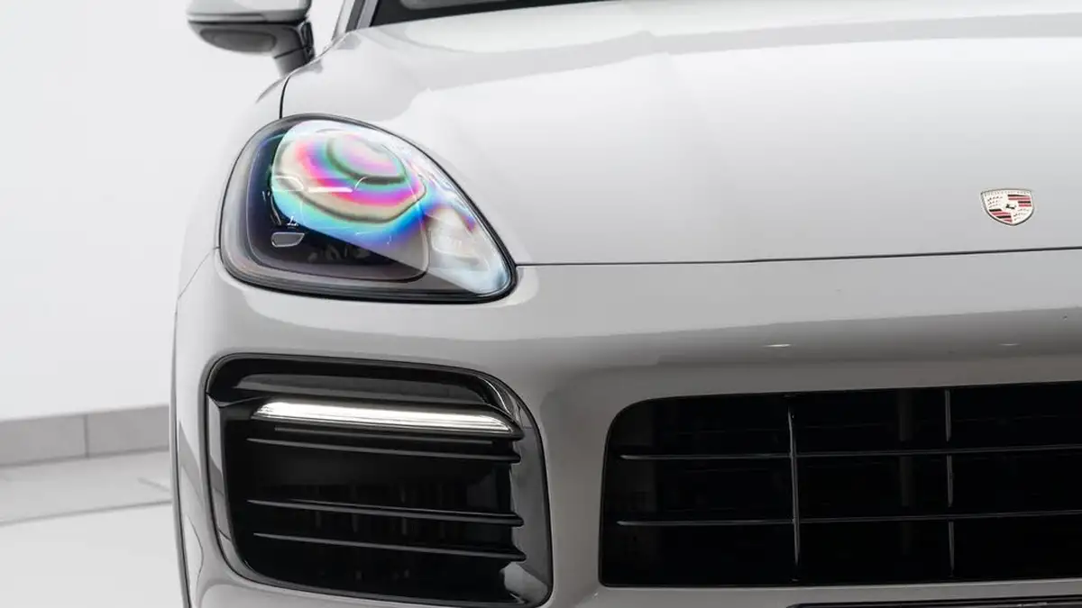 2020-porsche-cayenne-40-v8-gts-coupe-big-7