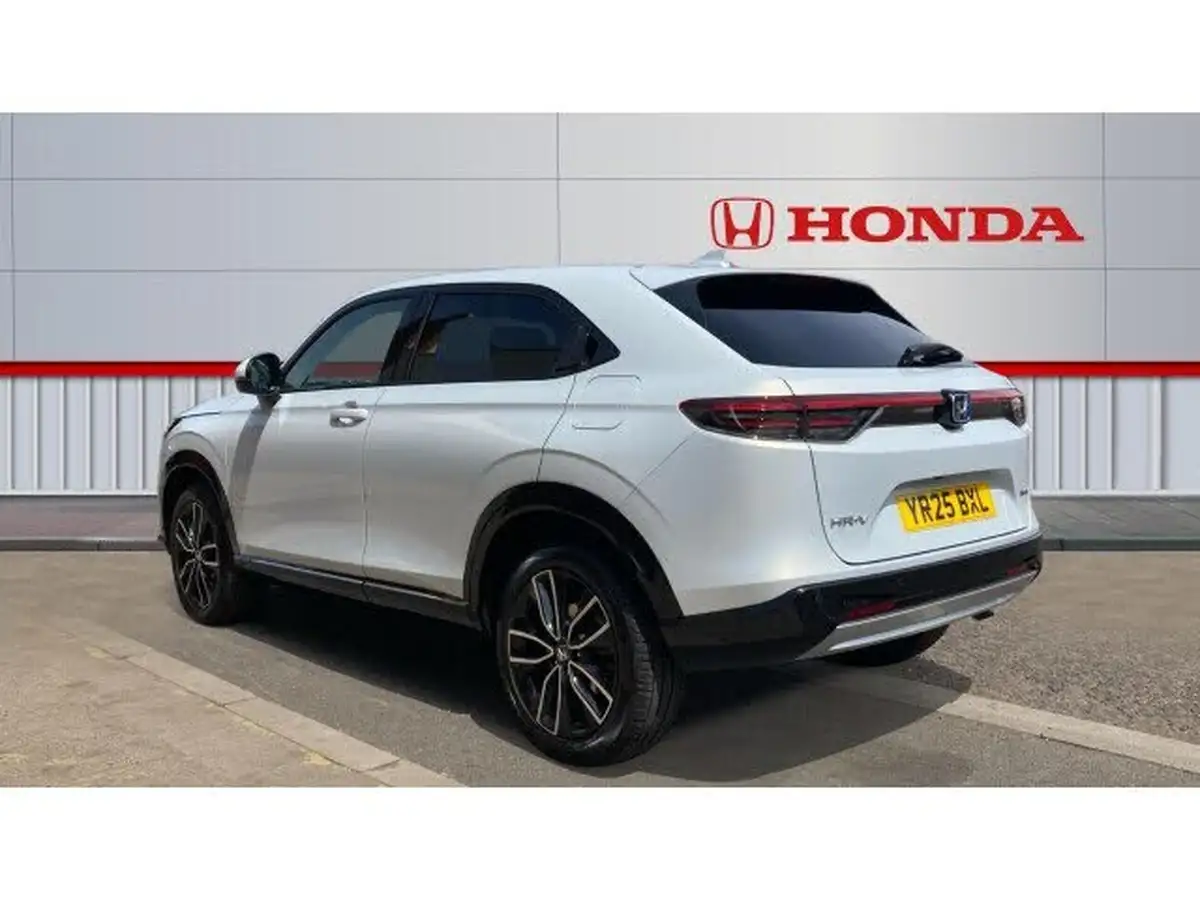2025-honda-hr-v-15-i-mmd-advance-big-2
