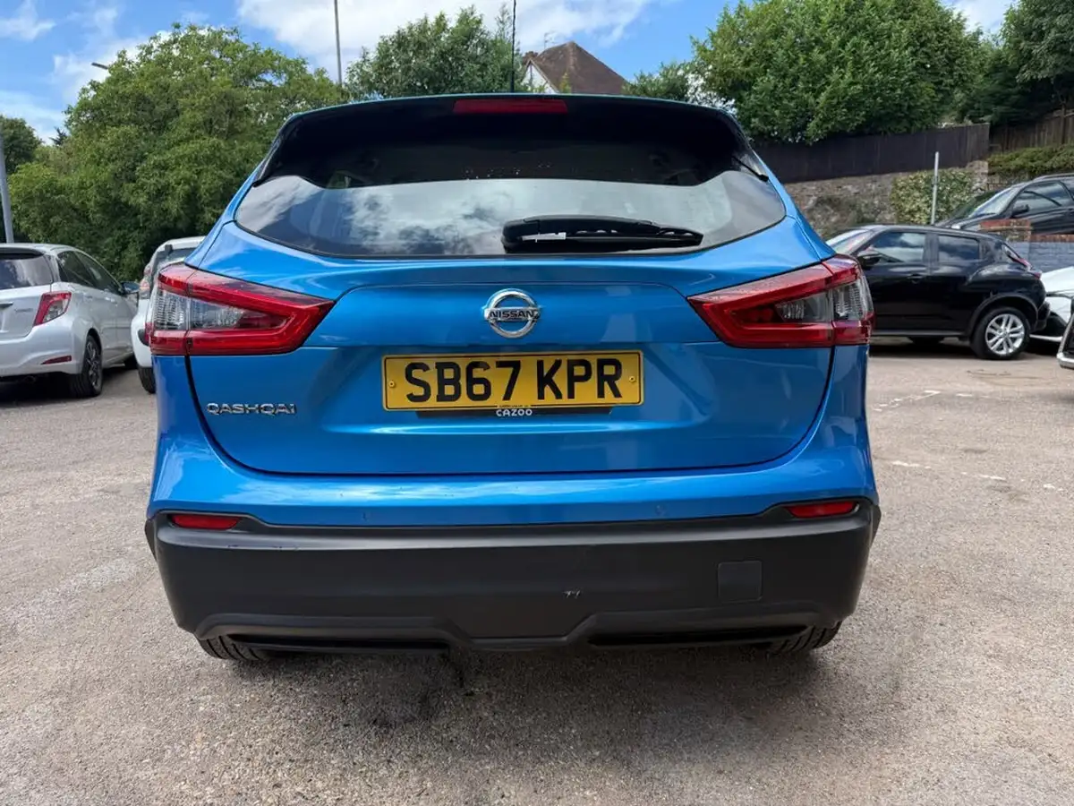 2018-nissan-qashqai-12-dig-t-acenta-big-8