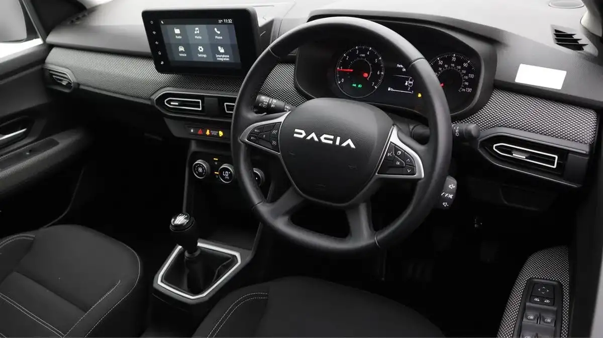 2023-dacia-jogger-10-tce-expression-big-10